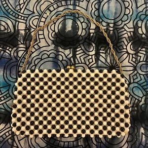 Vintage beautiful condition Grandee Black,White Beads with gold trim and chain